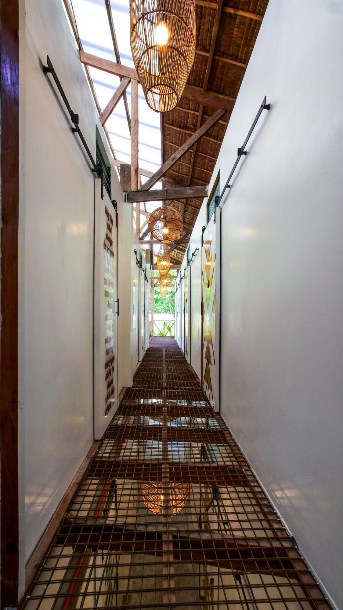 Sip Sunset Hostel And Lounge El Nido Exterior photo