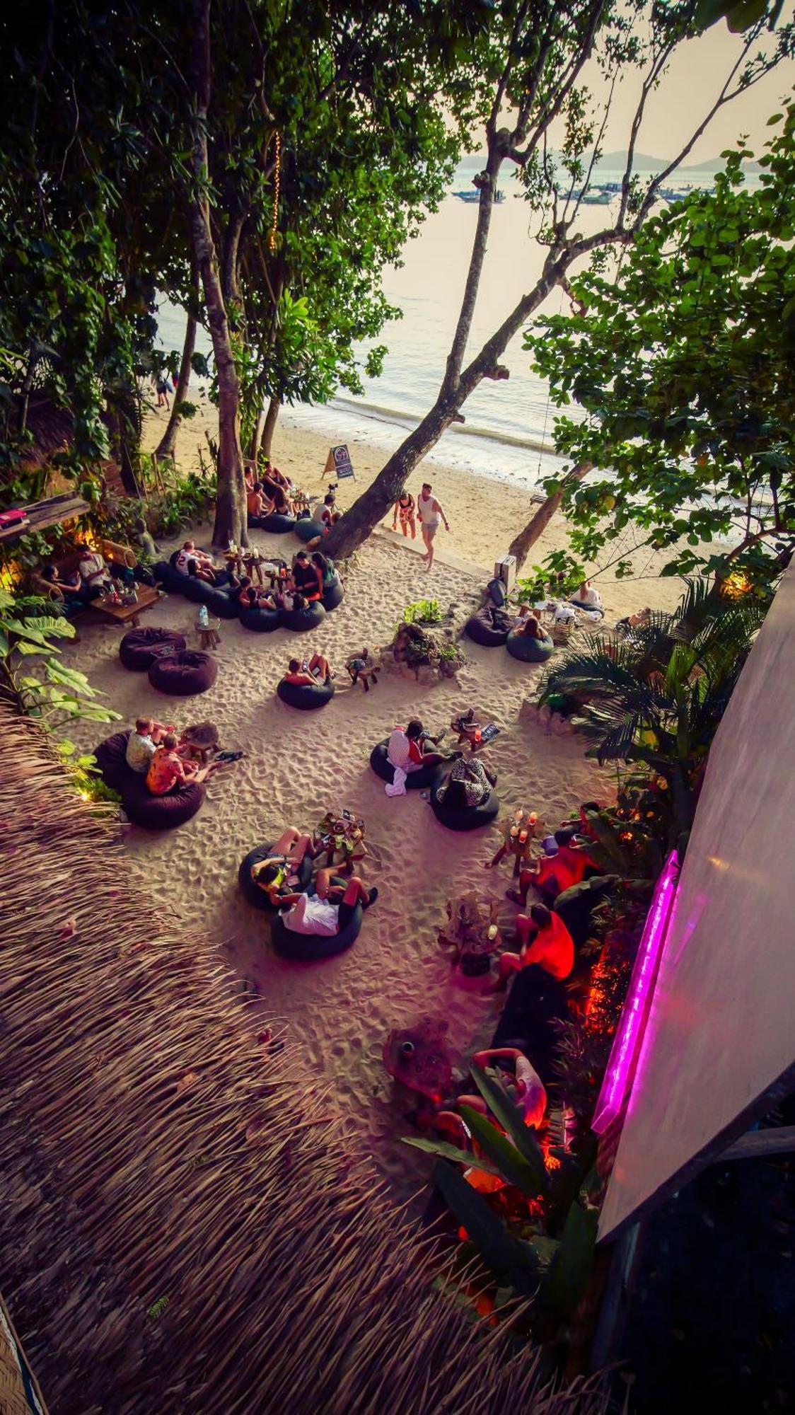 Sip Sunset Hostel And Lounge El Nido Exterior photo