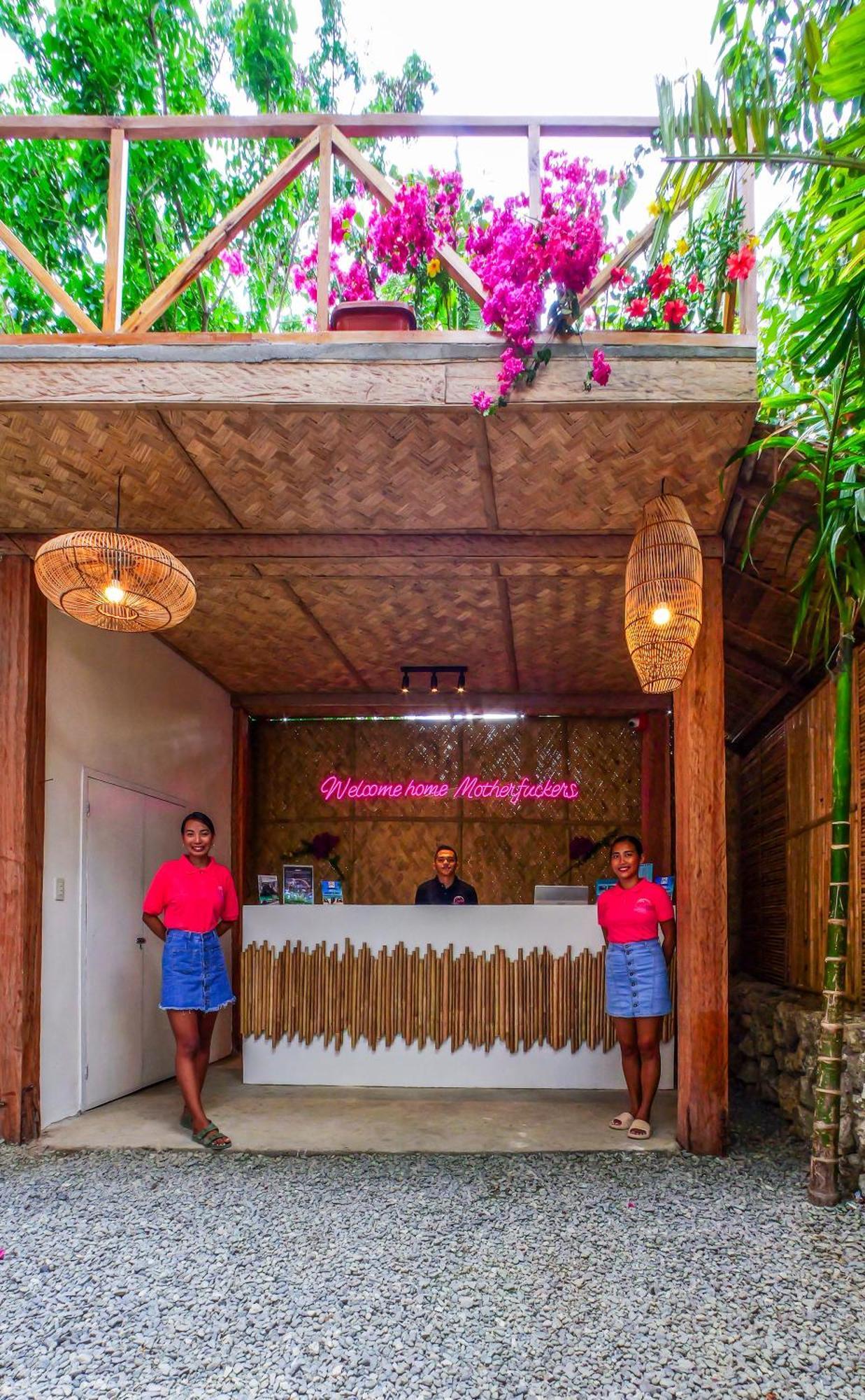 Sip Sunset Hostel And Lounge El Nido Exterior photo