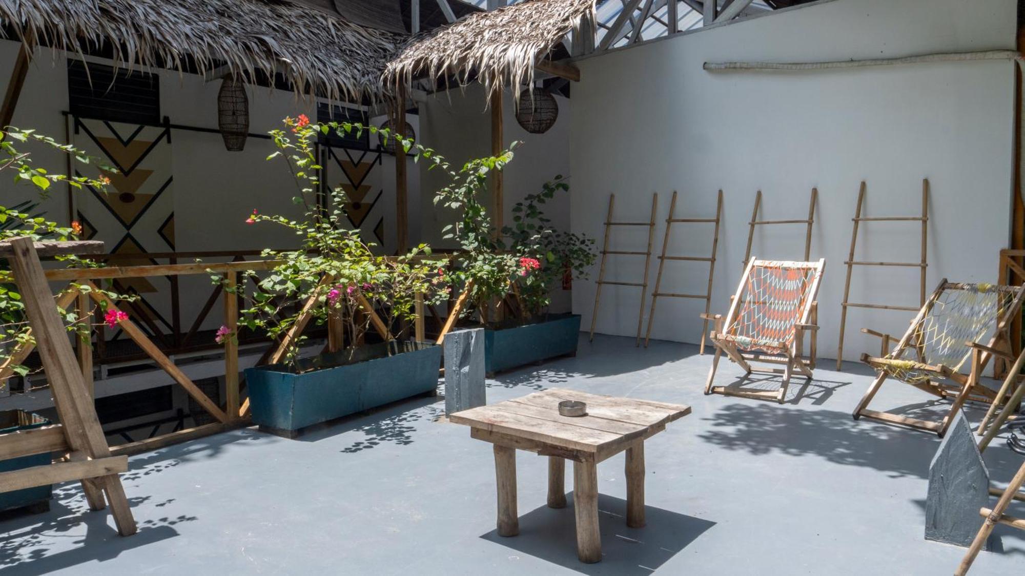 Sip Sunset Hostel And Lounge El Nido Exterior photo